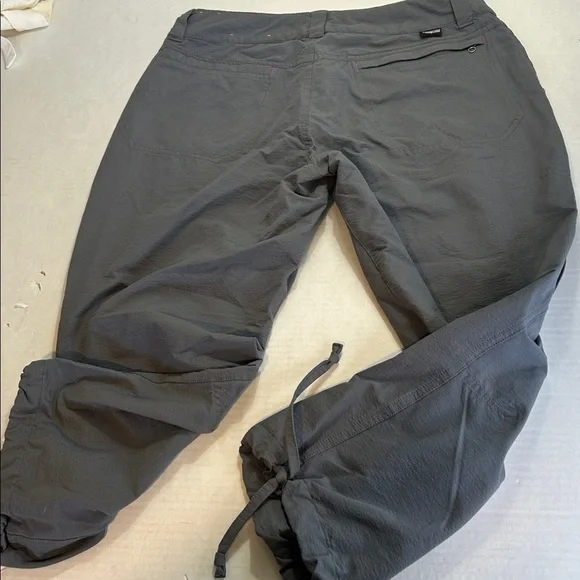PATAGONIA CROPPED OUTDOOR GRAY LIGHTWEIGHT STYLE PANTS SZ 8 - Picture 7 of 14